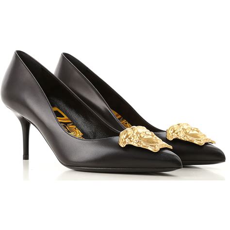 versace dress shoes cheap|young versace dress shoes women's.